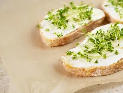 © freepik / devmaryna